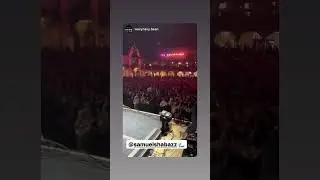Samuel Takes his shirt off in Chicago during Creme De La Creme Tour and the Crowd goes wild
