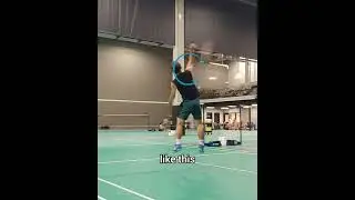 Racket rotation in your backswing #badminton