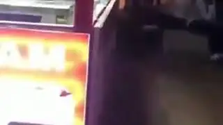 Maraş Dondurmacısının şakalarına sinir olan küçük çocuk
