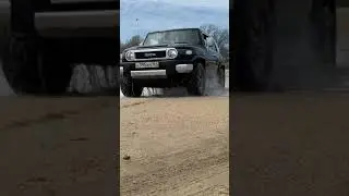 FJ Cruiser offroad