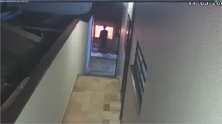 Chef Portugale Mostrando Como Fazer um Bife Bem Passado