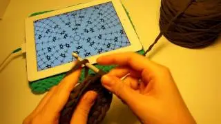 Perfect circle crocheted from knitted yarn