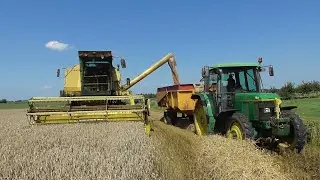 New Holland 8070