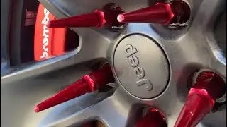 Installing Spike Lug Nuts On My Jeep Grand Cherokee SRT