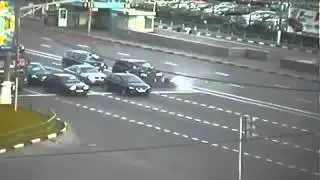 УЖАСНЕЙШАЯ АВАРИЯ ! ЛОБОВОЕ столкновение и САЛЬТО МОТОЦЫКЛИСТА ! ШОК ! ! ! ! !