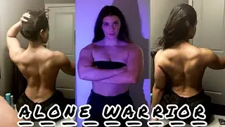 ALONE WARRIOR 👈 FEMALE FITNESS MOTIVATION 🔥...#fitness #fitnessmotivation #alone #warriors  #fitgirl