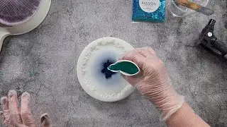 #1725 Gorgeous Larimar Effects In This Pale Blue Resin Coaster