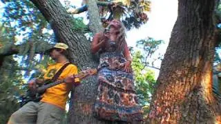 HER & Kings County - LIVE From The Tree