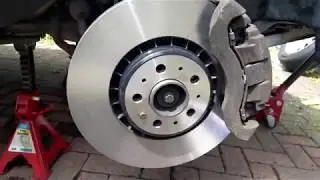 Volvo XC90 Service and Brake Disc/Pad Change