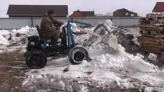 Холмогорец 5  Уборка снега