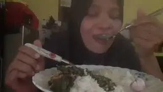 mbah maryono //makan daun singkong bawang merah mentah📌