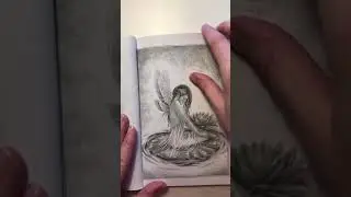 [Flip Through] Greyscale Minis by Selena Fenech