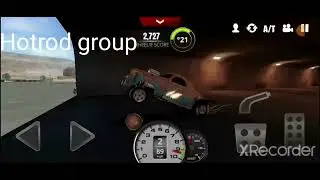 different types of gruops showing off ther cars