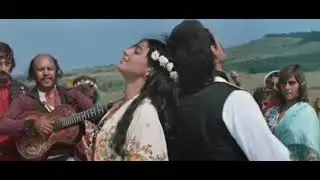 Cigani lete u nebo [1976], scena