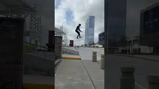 i tried this terrifying pre jump frontflip😭🙏🏾 