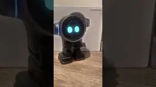 EMO and Rux dancing - 