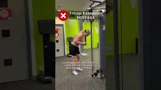 Triceps Pushdown Mistake (Leaning To One Side of The Cable) #triceps