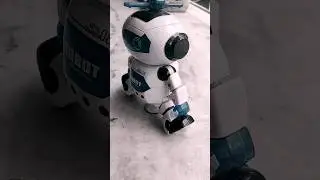 Smart Robot 🤖 #robot #smartgadgets #sound #trending