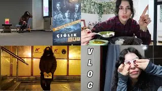 tek başıma sinema partisi, deprem, ev yemeği ile mukbang, bol golden retriever | VLOG