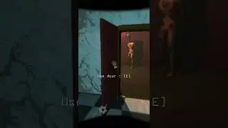I guess the door doesnt really stop it #lethalcompany #gaming