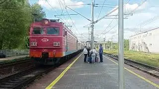 ЭП1-073 с пассажирским поездом №13 Саратов - Адлер
