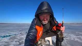 Съёмки рыбы под льдом на экшен камеру sjcam sj4000 . С блесной на озере Шершни Челябинск.