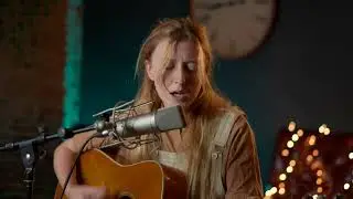 Eva Fort - Acoustic song