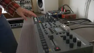 Kailash (sundog distillation) -- Performace with Elektron Octatrack and Digitone