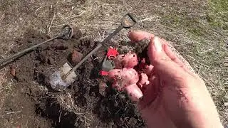 Шурф на месте распаханной деревни 1 часть.