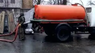 Гимн ассенизаторов (Говночист - заклинатель говна! 
Нужен людям во все времена! )