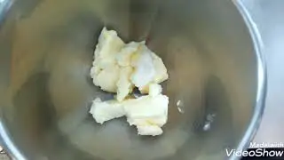 Готовим песочное - солёное тесто.
