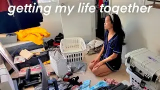 de-cluttering & organizing my room
