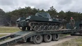Заезд техники на Крымский Военно-Исторический фестиваль. Самоходная установка  НОНА-С.