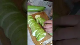 Кабачки🔥 -открываю сезон) #простаяеда #едавдеревне #рецепт #кабачки