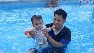 Bocah Maunya Berenang di Kolam