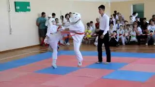 Рамазан Джакубеков  1 бой