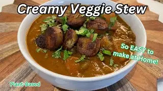 A hearty plant-based stew that's SO EASY to make! #livingthealleyway