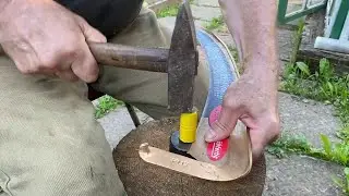 Пристрій для клепання ручної коси FUX. Бабка для коси FUX Огляд того, як потрібно клепати ручну косу
