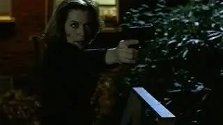 poised (The X-Files Unrestricted Access)