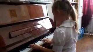 "Ханука" - еврейская песня-танец. Пришвицына Максима-Милана.