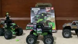 Monster Jam Grave Digger 30th Anniversary Building Set from K’nex Review!