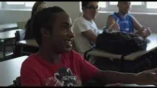 QUIÉN LO IMPIDE - LA FELICIDAD CLIP