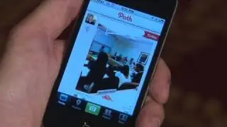Social app Path debuts on iPhone