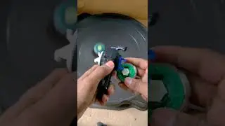 fake Leon vs rock Leon #shorts  #beyblades #pockettoon