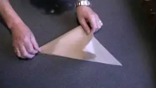 Making a paper piping bag