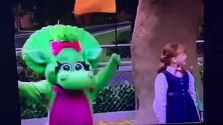 Barney & Friends Season 2 Ep 4 Red Blue And Circles Too Wave The Flags