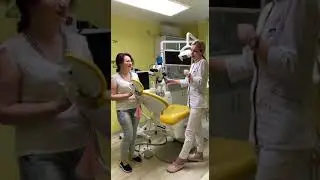 Зустріч у стоматологічній клініці  MK Dental Clinic