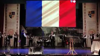Mihai Maris (taragot) acompaniat de Orchestra Cununa Transilvană, dirijor Prof. Ovidiu Bartes