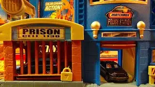 Matchbox Police Station Action Adventure Playset with Working Lift and Jail Escape