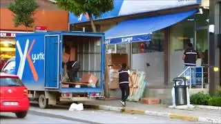 Kargolarınız itina ile fırlatılır ve tekmelenir